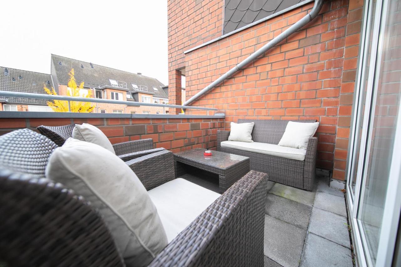 Studio Shiny - Zentral Mit Balkon - Messe - Kueche Neuss Exterior foto