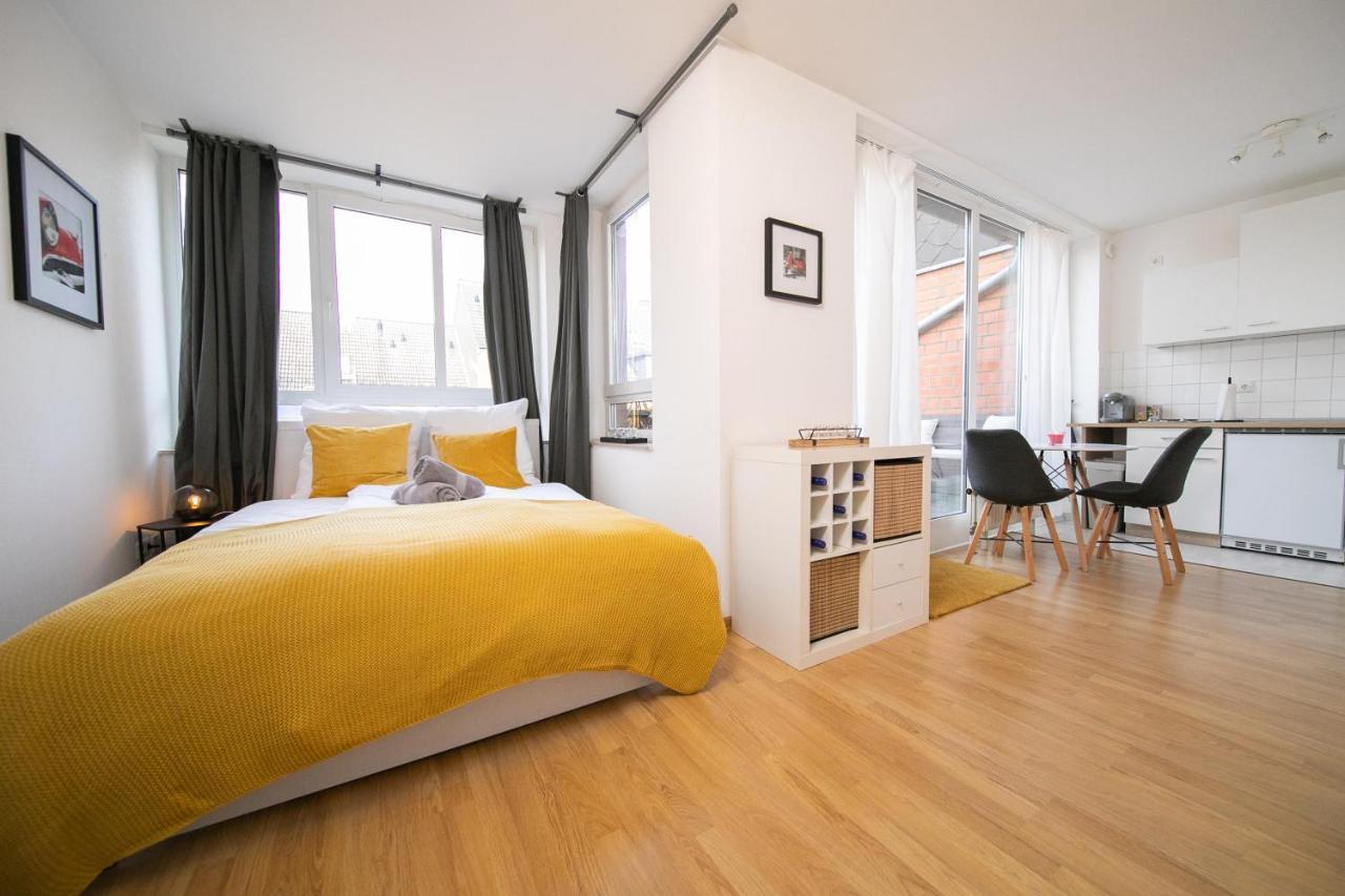 Studio Shiny - Zentral Mit Balkon - Messe - Kueche Neuss Exterior foto